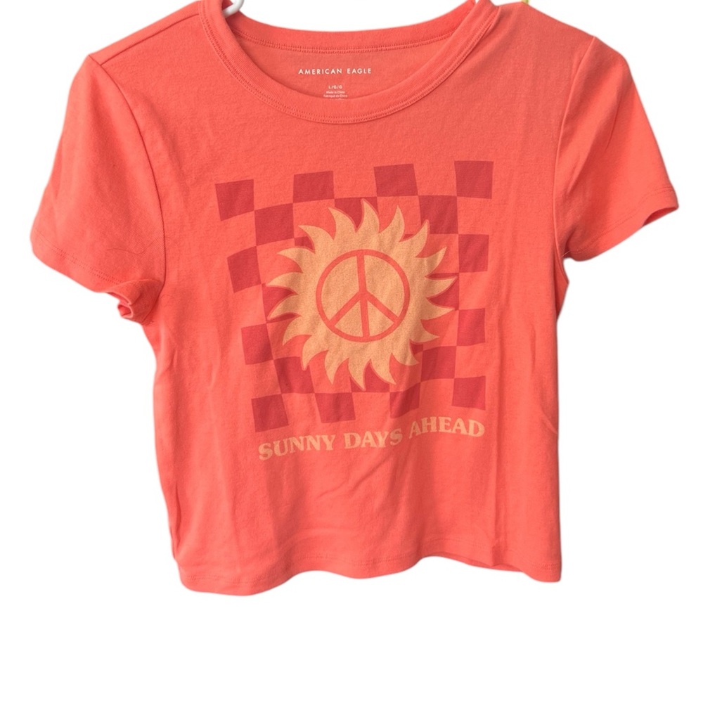 American Eagle Outfitters Pink Short Sleeve Tee with Graphic Design